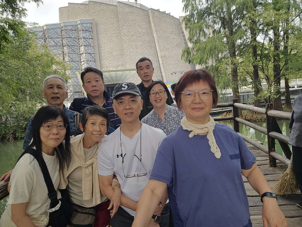 老友结伴乌镇游